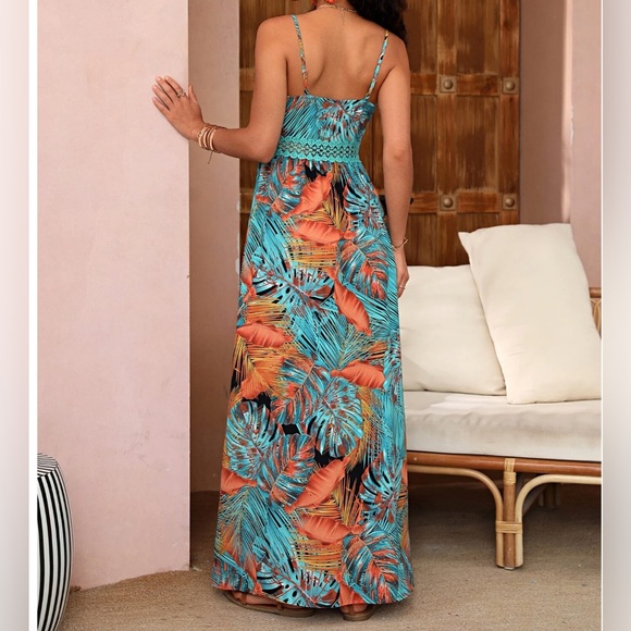 Boho Tropical Print Lace Insert Maxi Dress - Picture 2 of 10